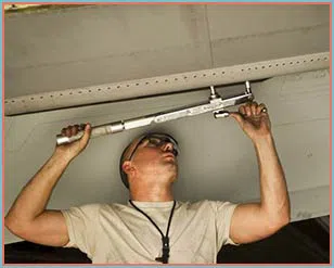 Golden Garage Door Repair Service Nashville, TN 615-567-3255 - 10-install-cont